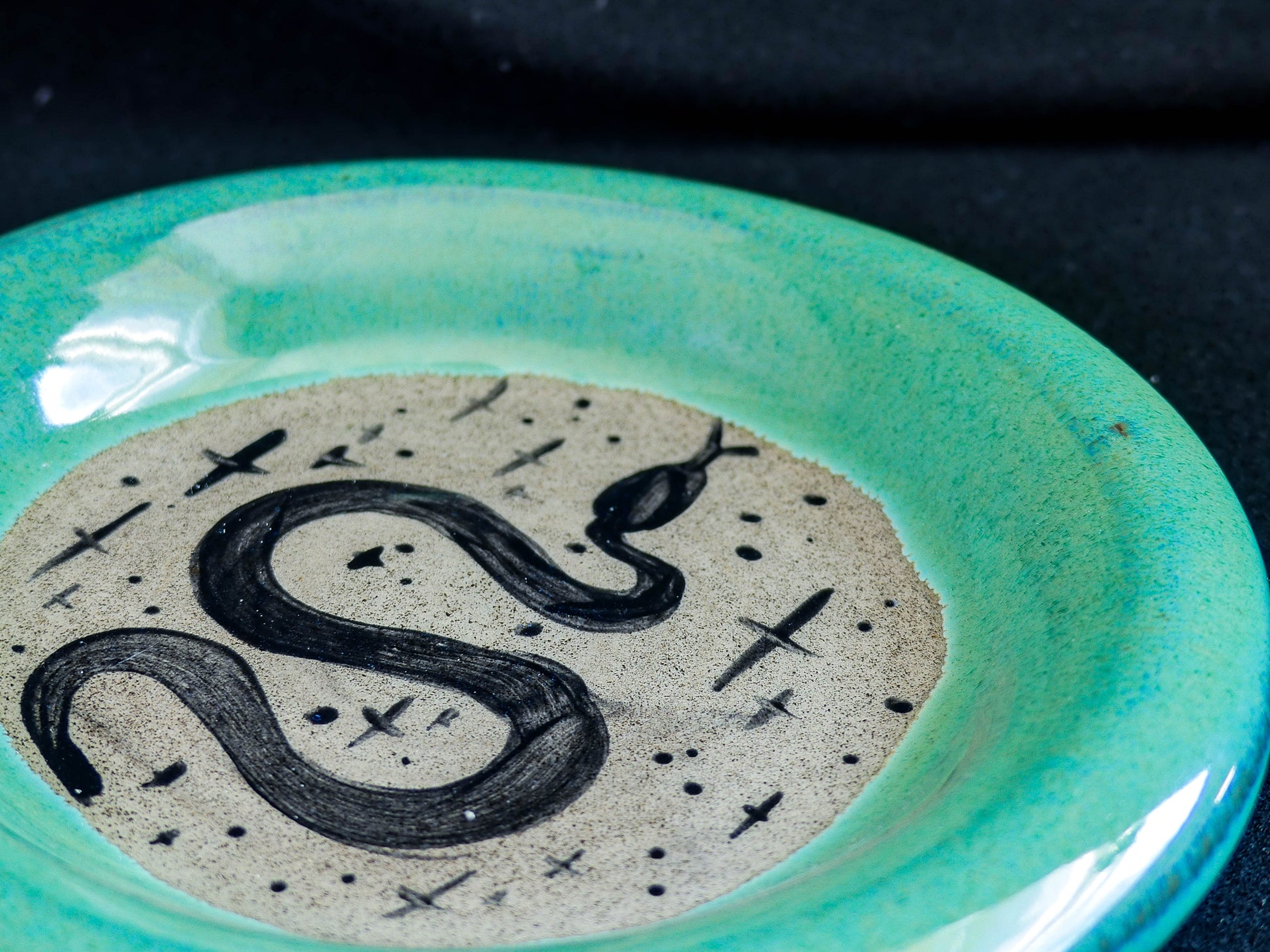 Scandi Medium Bubble Plate